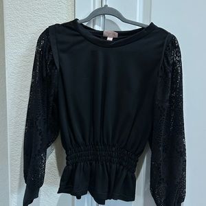 Women black top